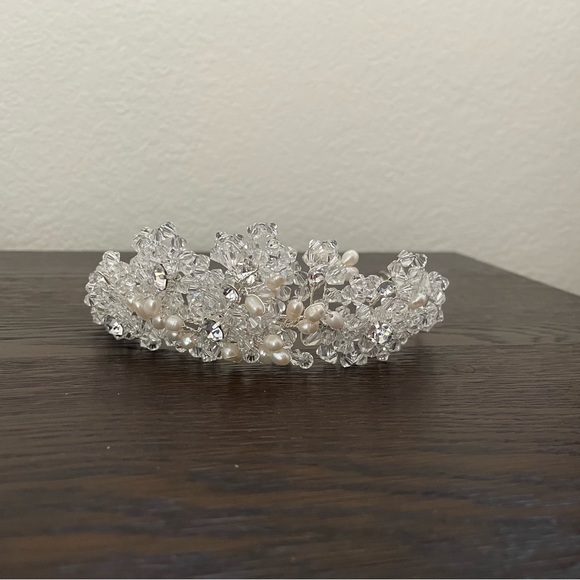 Bridal Headpiece - Picture 4 of 6